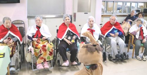 ハンドベル合奏隊　素晴らしい演奏でした
