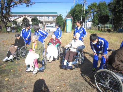 目的地に到着！緊張したあ